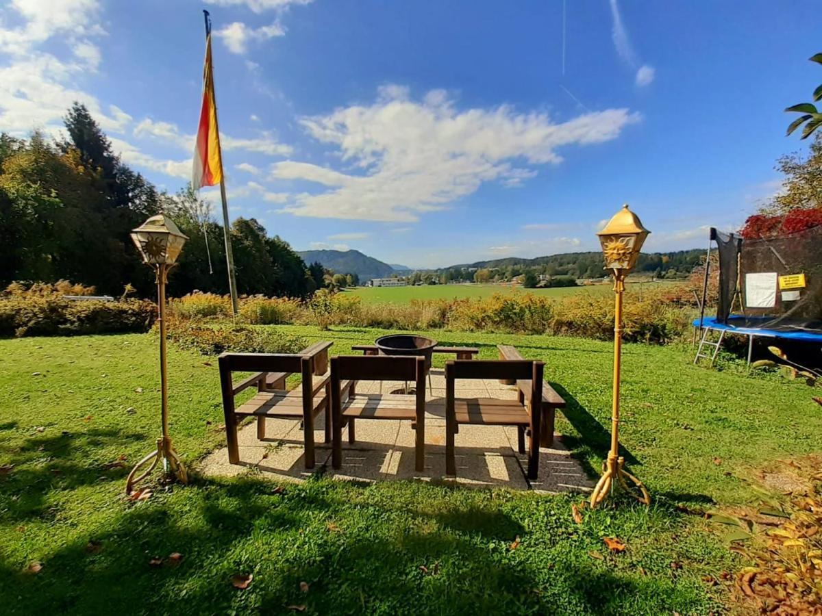 Georgihof Im Park Appartement Unterburg am Klopeiner See Buitenkant foto