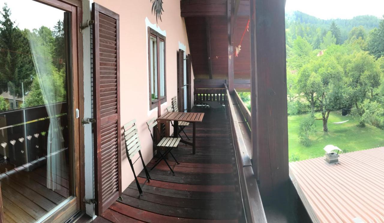 Georgihof Im Park Appartement Unterburg am Klopeiner See Buitenkant foto