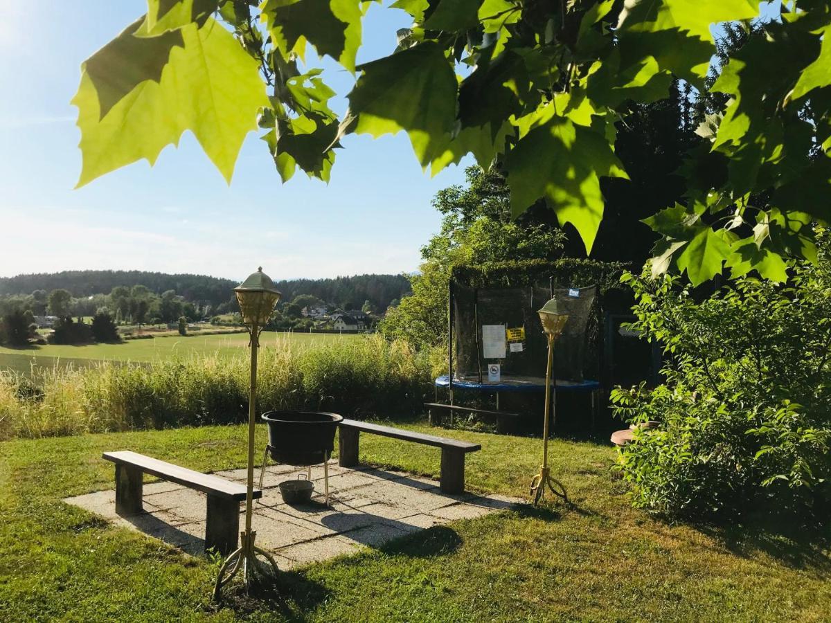 Georgihof Im Park Appartement Unterburg am Klopeiner See Buitenkant foto