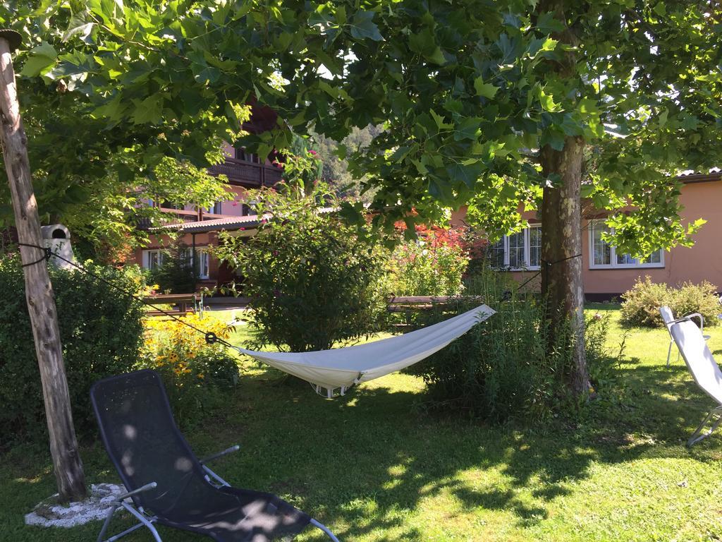 Georgihof Im Park Appartement Unterburg am Klopeiner See Buitenkant foto